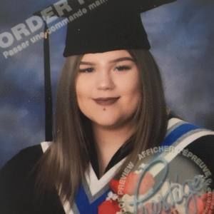 Meet your Posher, Mackenzie